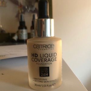 Catrice Cosmetics Foundation- 008- fair beige